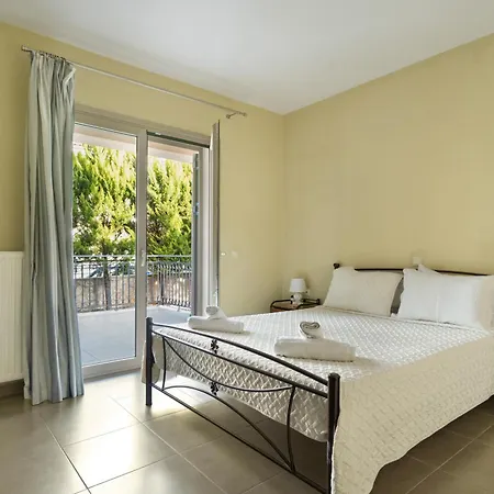 D' Angelo 1 Apartment